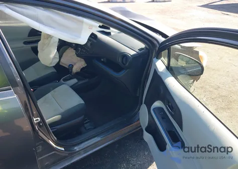 2013 Toyota Prius C Two из США, поврежденный, VIN JTDKDTB31D1552810